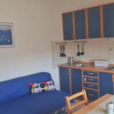 Dandy #1 Apartment